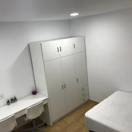 Ferienwohnung Piso Centrico Con Parking A 20Min De Barcelona Terrassa Exterior foto